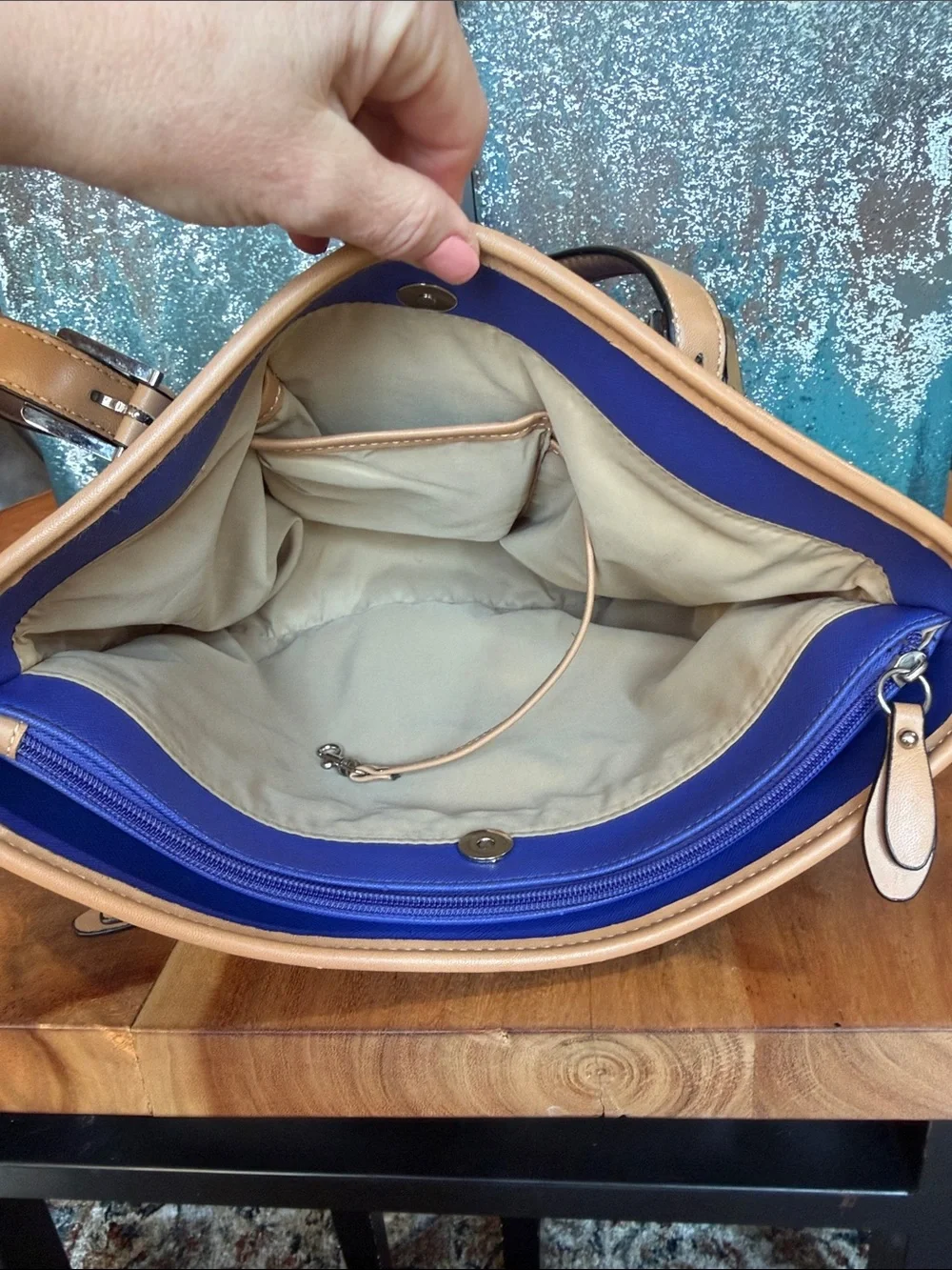 Gianni Bernini 2010’s Dopamine Dressing Royal Blue Tote Bag (EUC)